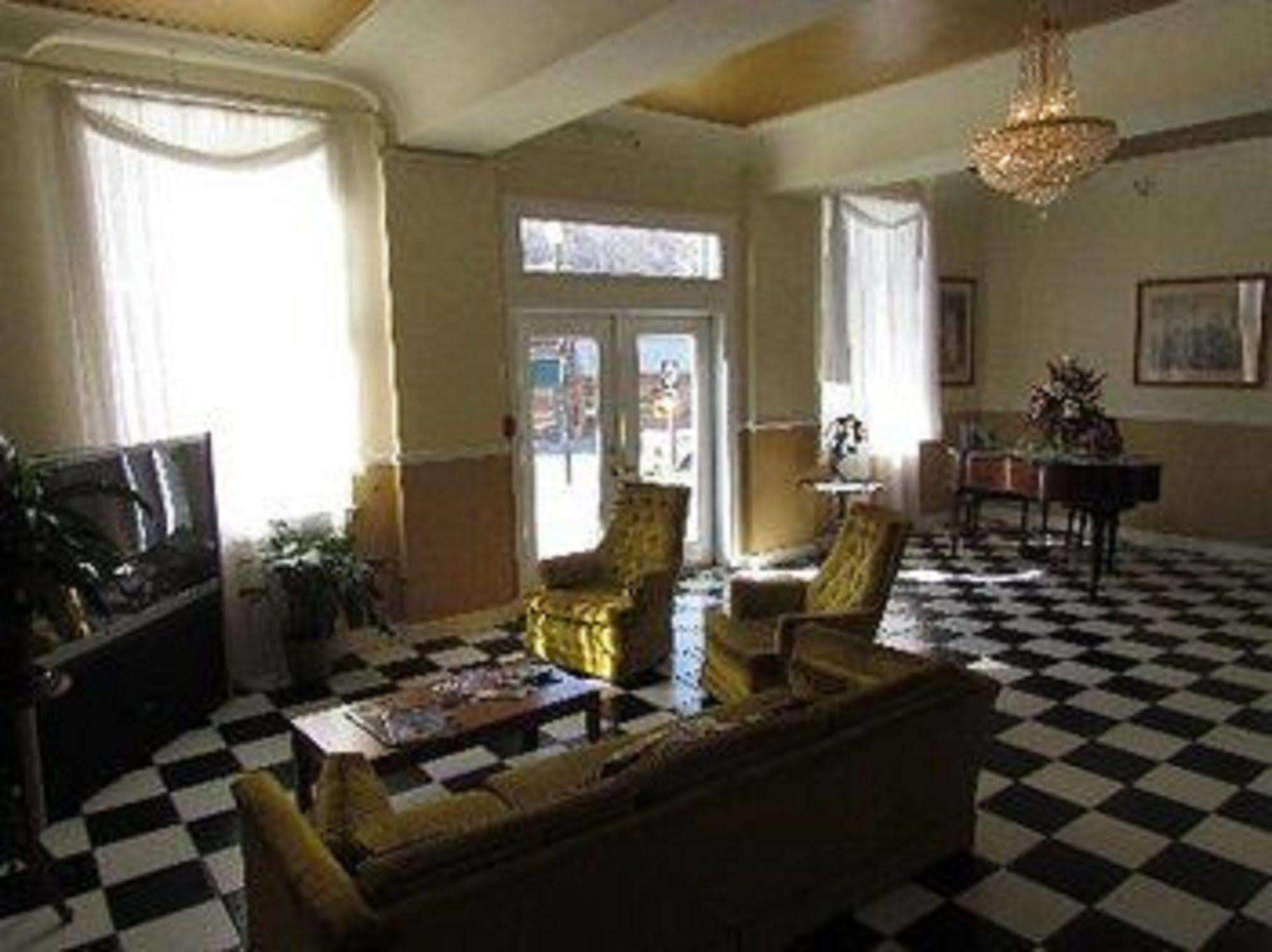 Macarthur Inn Narrows Interiør bilde